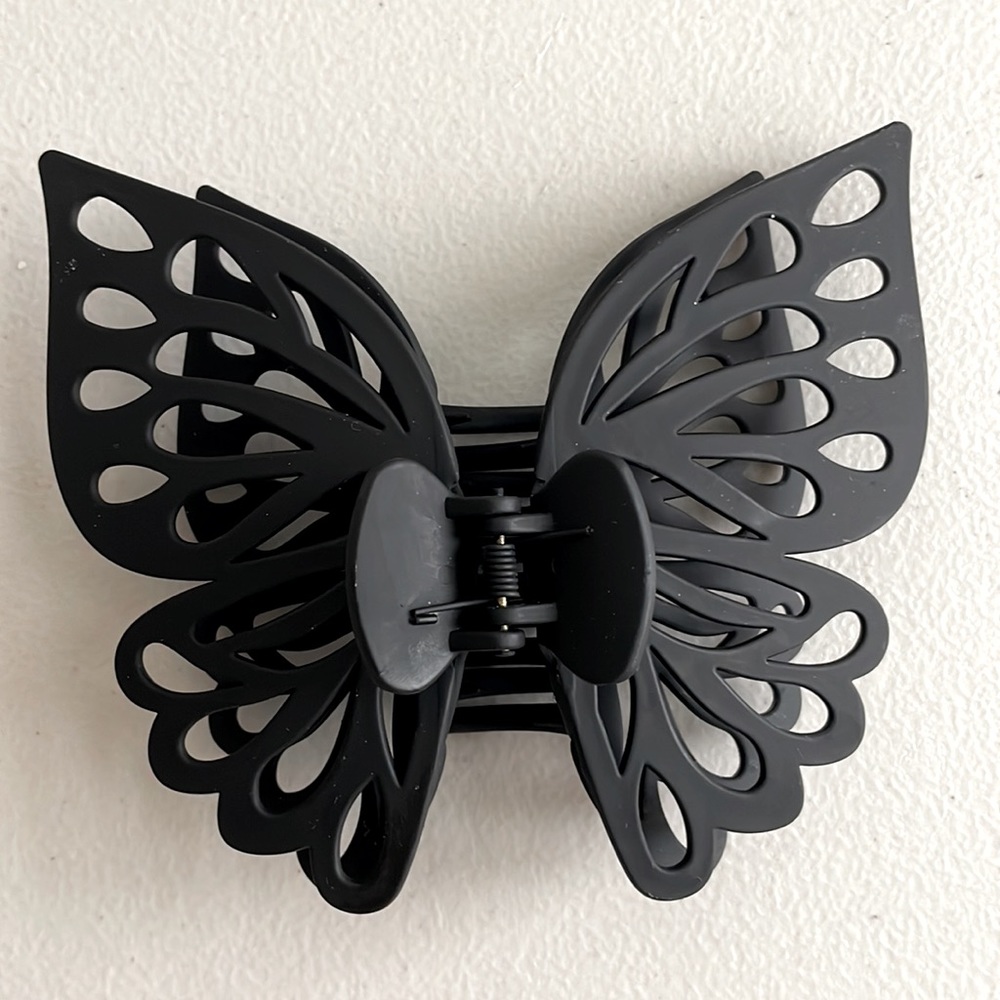 butterfly hair clip